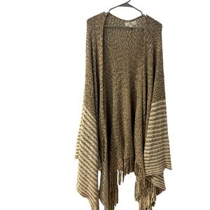 Pretty Persuasions Minimalist Tan Beige Knit Shrug Poncho Top One Size